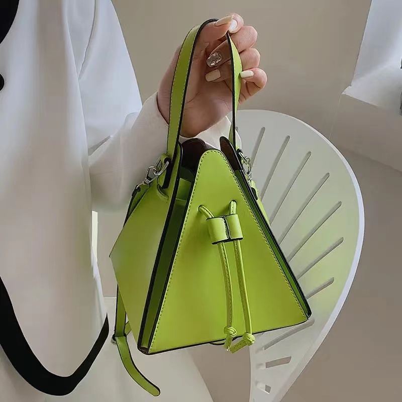Luxury Bags Without Logo - حقائب كتف للسيدات على الموضة حقيبة