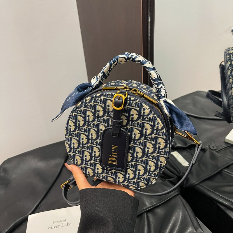 Luxury Quilted Bags - حقيبة يد نسائية صغيرة مستديرة بتصميم