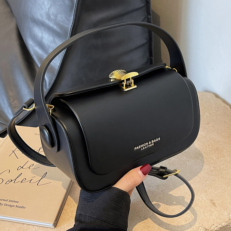 Luxury Bags Without Logo - حقيبة كتف كلاسيكية سوداء للنساء متعددة
