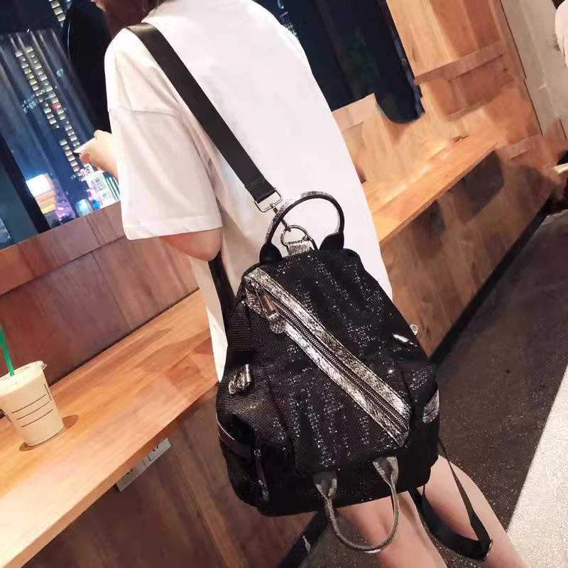 حقائب ظهر من الترتر النايلون ل - مراجعة Luxury Bags Quality وسعره