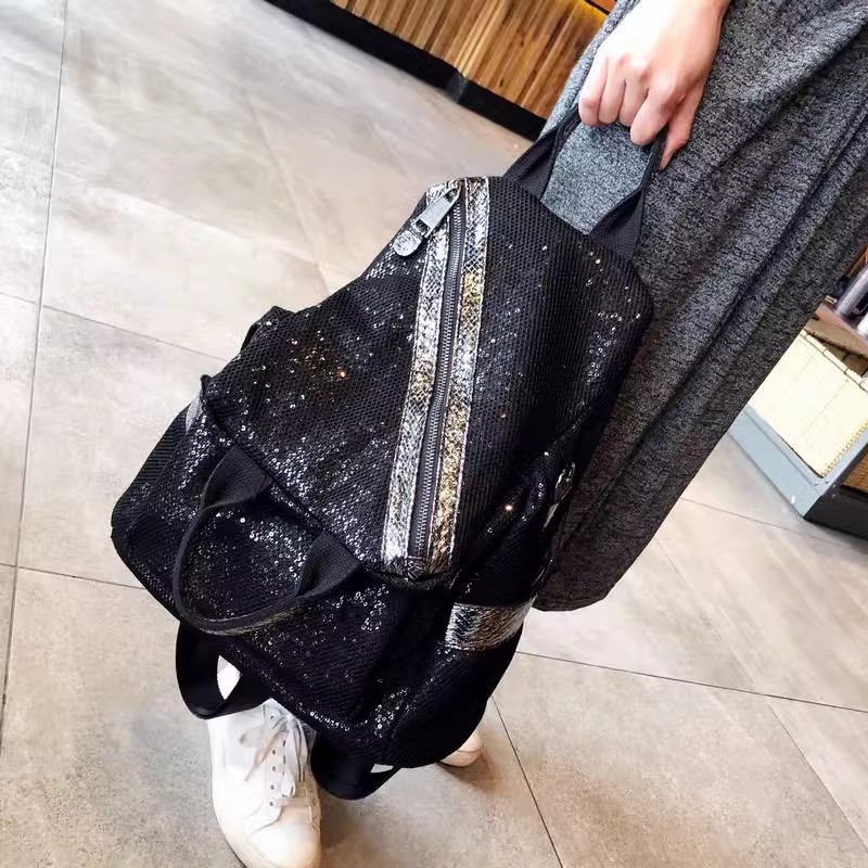 حقائب ظهر من الترتر النايلون ل - مراجعة Luxury Bags Quality وسعره