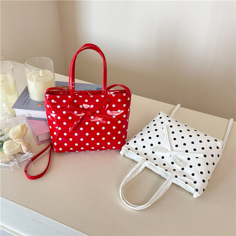 حقيبة كتف نسائية كورية بنقشة م - مراجعة Luxury Bags Quality وسعره