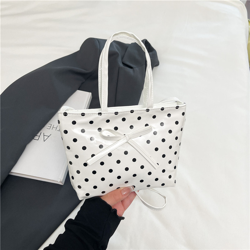 حقيبة كتف نسائية كورية بنقشة م - مراجعة Luxury Bags Quality وسعره