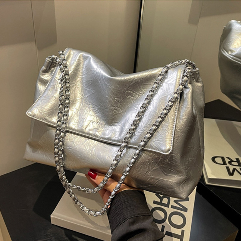حقيبة يد أنيقة من الجلد الناعم - مراجعة Luxury Quilted Bags وسعره