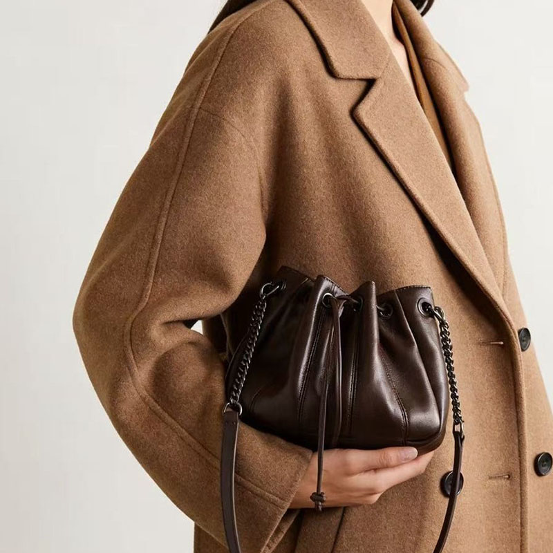 حقيبة دلو عصرية برباط سحب، حقا - مراجعة Luxury Quilted Bags وسعره
