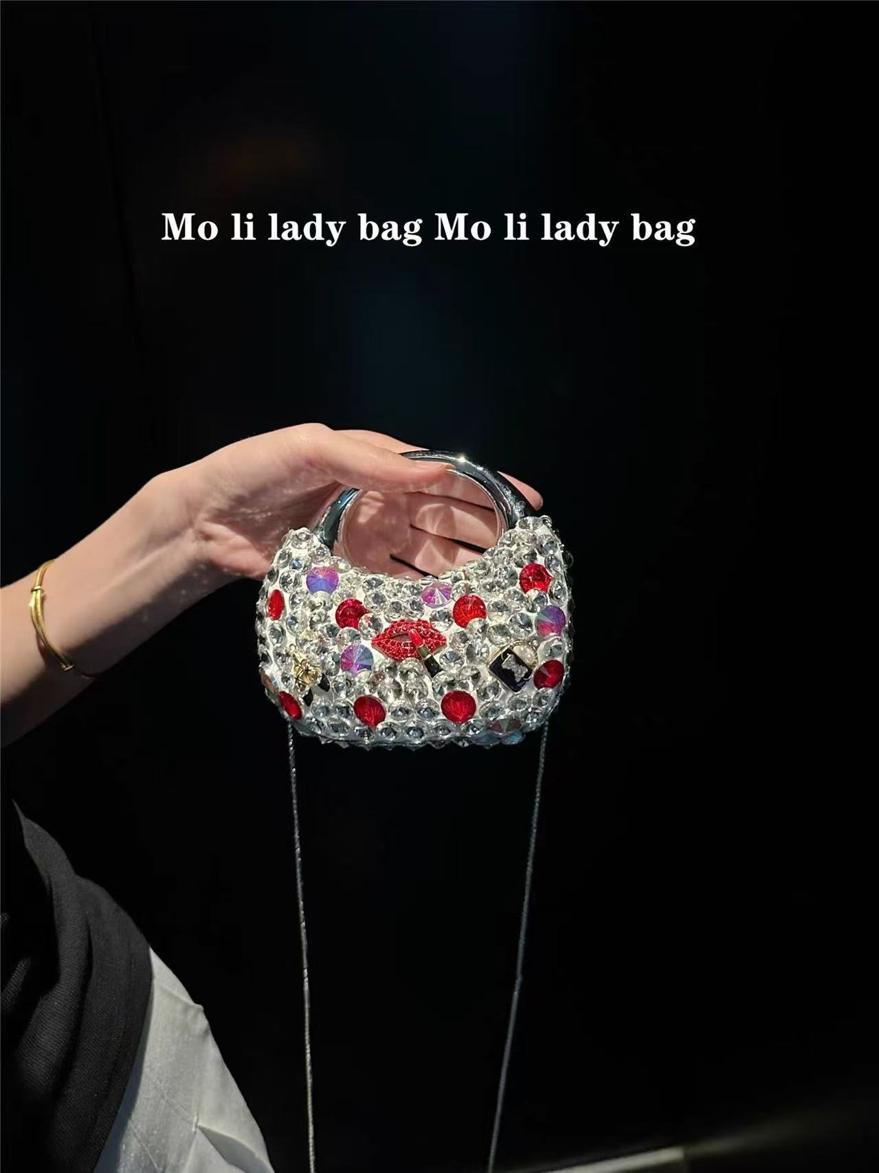 حقيبة صغيرة من الأكريليك اللام - مراجعة Mini Bag Evening Clutch وسعره