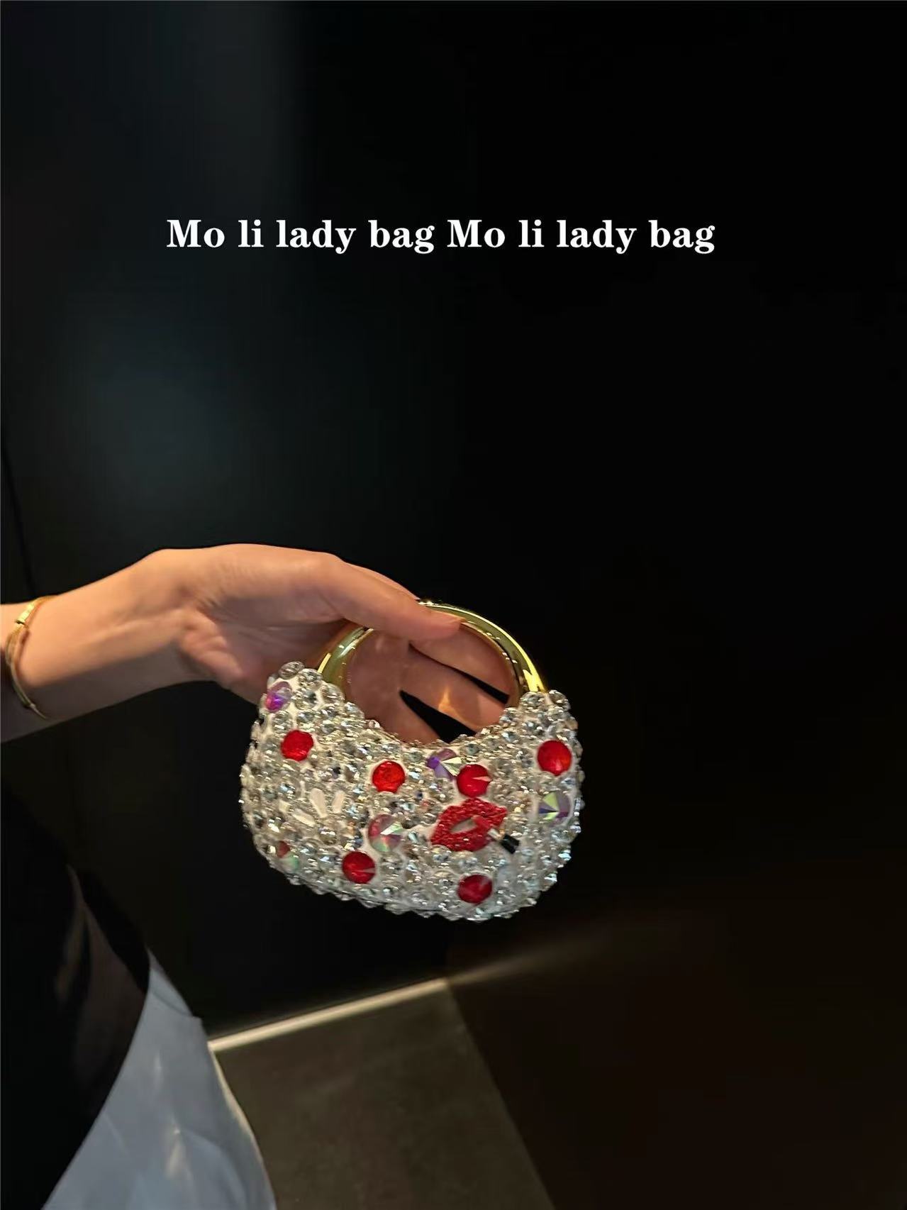 حقيبة صغيرة من الأكريليك اللام - مراجعة Mini Bag Evening Clutch وسعره