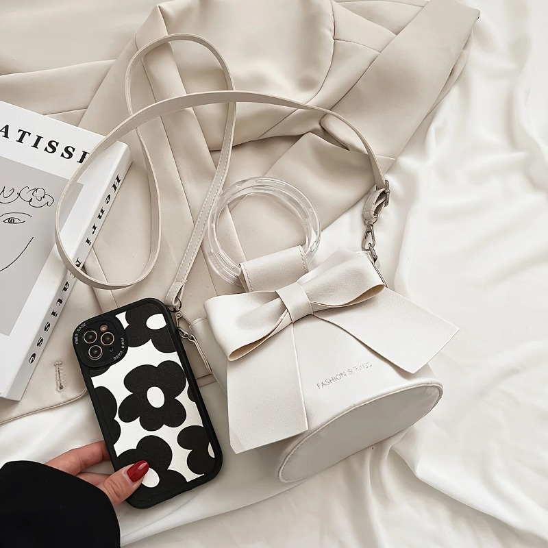 حقيبة نسائية أنيقة بتصميم دلو  - مراجعة Luxury Bags Without Logo وسعره