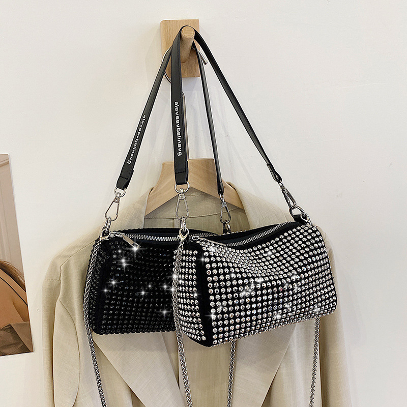 حقيبة كتف فاخرة من حجر الراين  - مراجعة Luxury Bags Without Logo وسعره