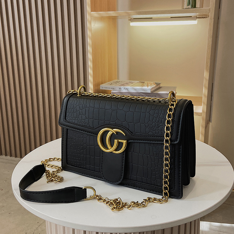 حقيبة تحت الإبط نسائية جديدة و - مراجعة Luxury Quilted Bags وسعره