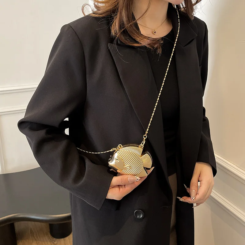 لطيف الأسماك الصغيرة شكل معدن  - مراجعة Mini Bag Evening Clutch وسعره