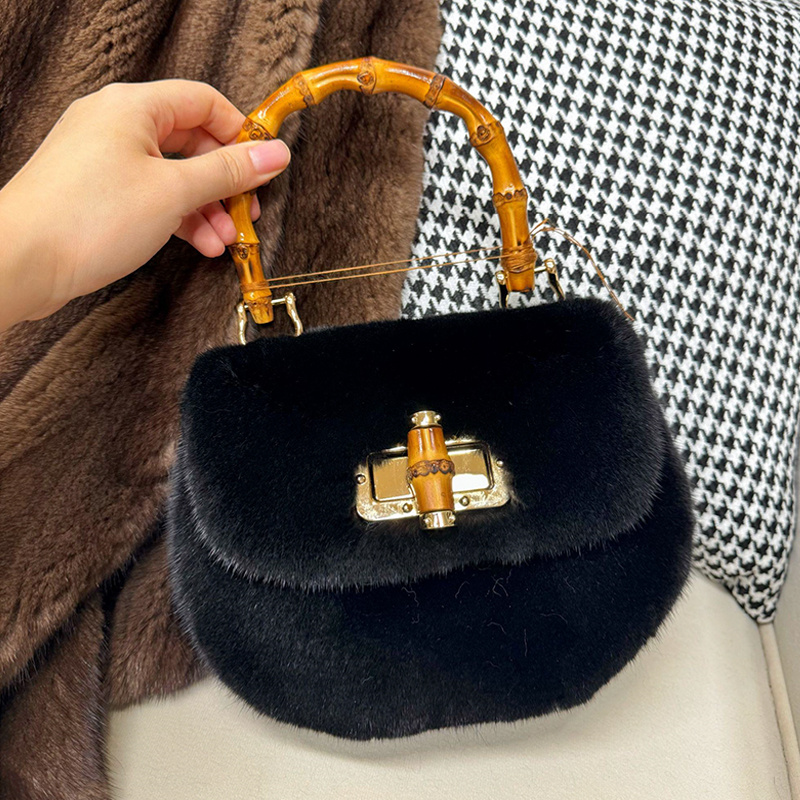 حقائب نسائية فاخرة من فرو المن - مراجعة Luxury Bags Gr وسعره